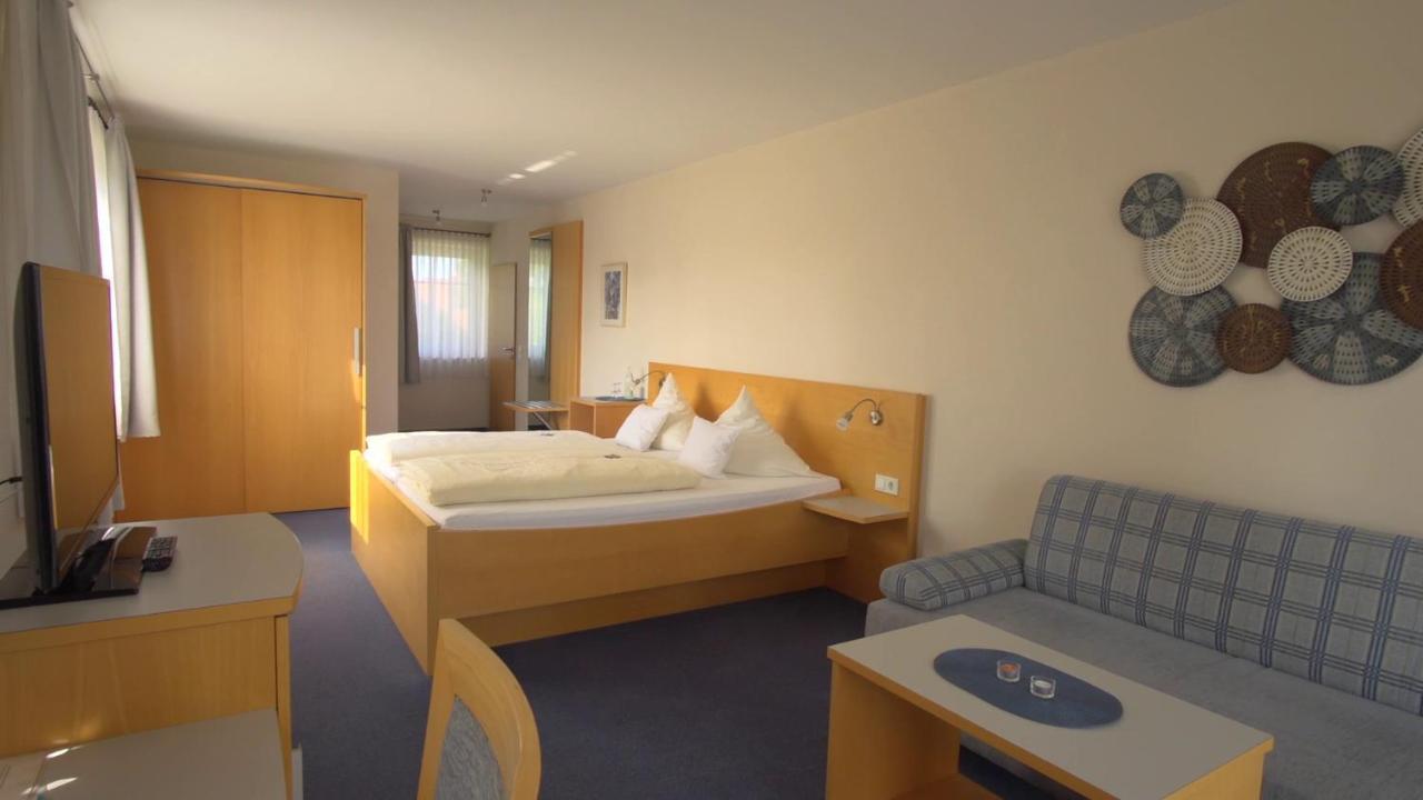 Landhotel Larenzen Kirchham Exterior foto