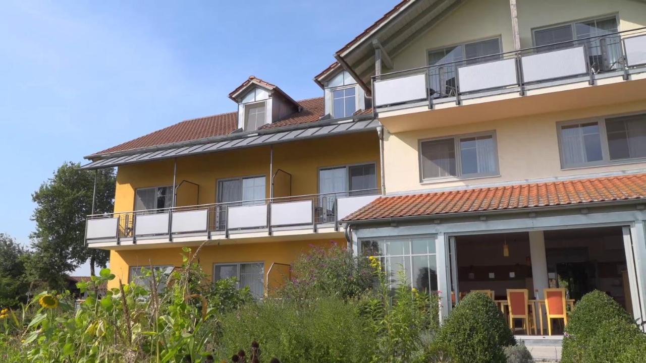 Landhotel Larenzen Kirchham Exterior foto